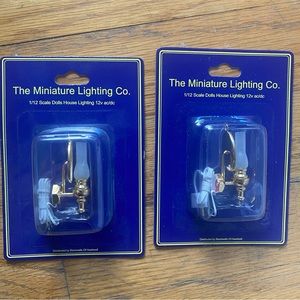 NIB Two dolls house miniature wired Oil Lamps with Sconce